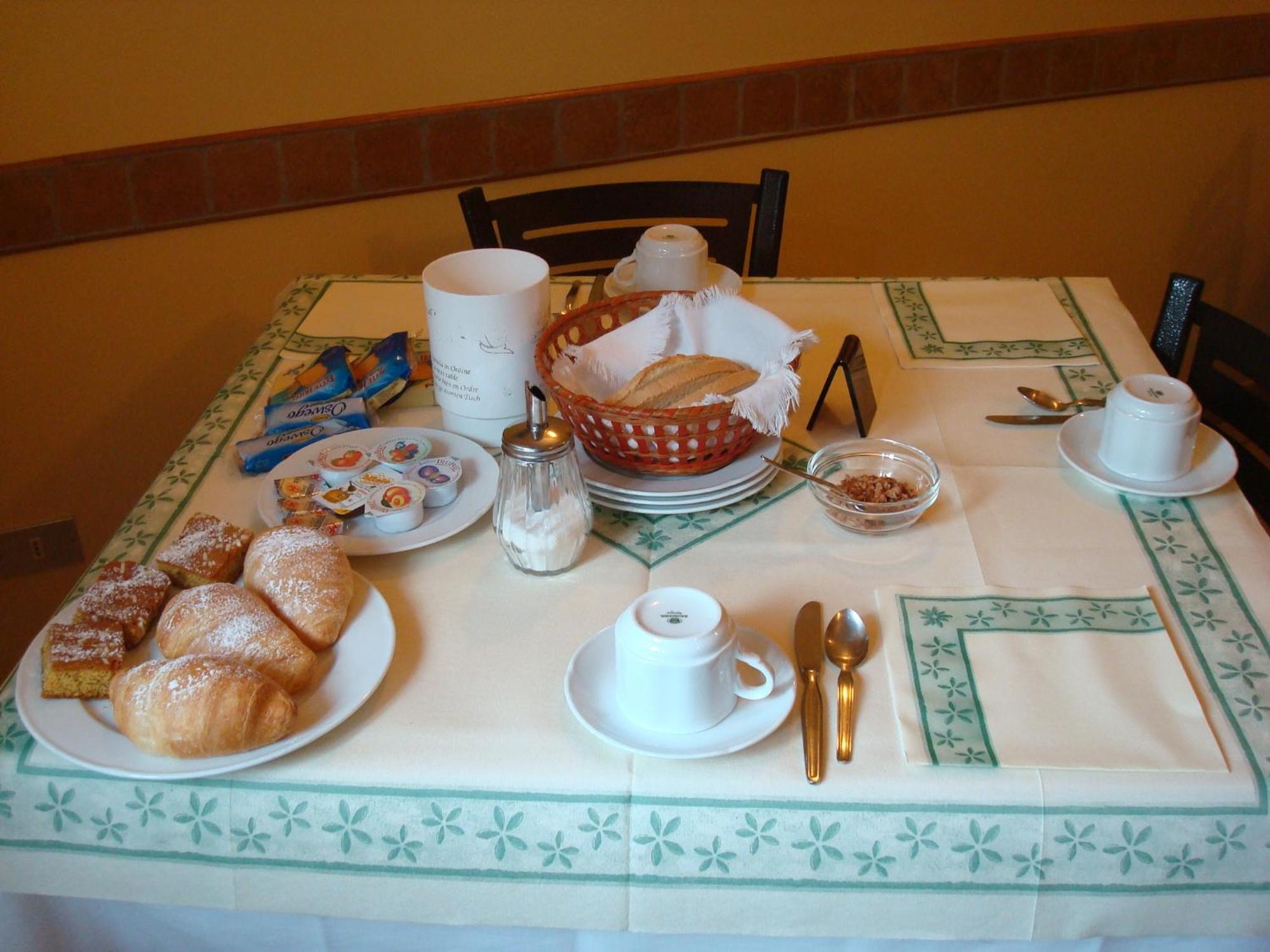Hotel Villa Ersilia Rimini B&B Екстериор снимка